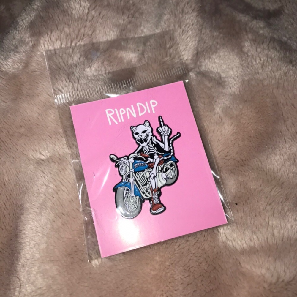 RIPNDIP EXCLUSIVE PHOENIX PIN!